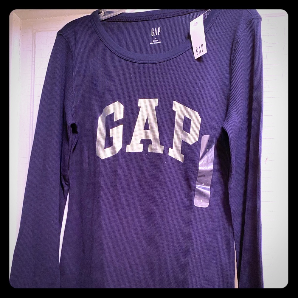 Gap long sleeve waffle tee